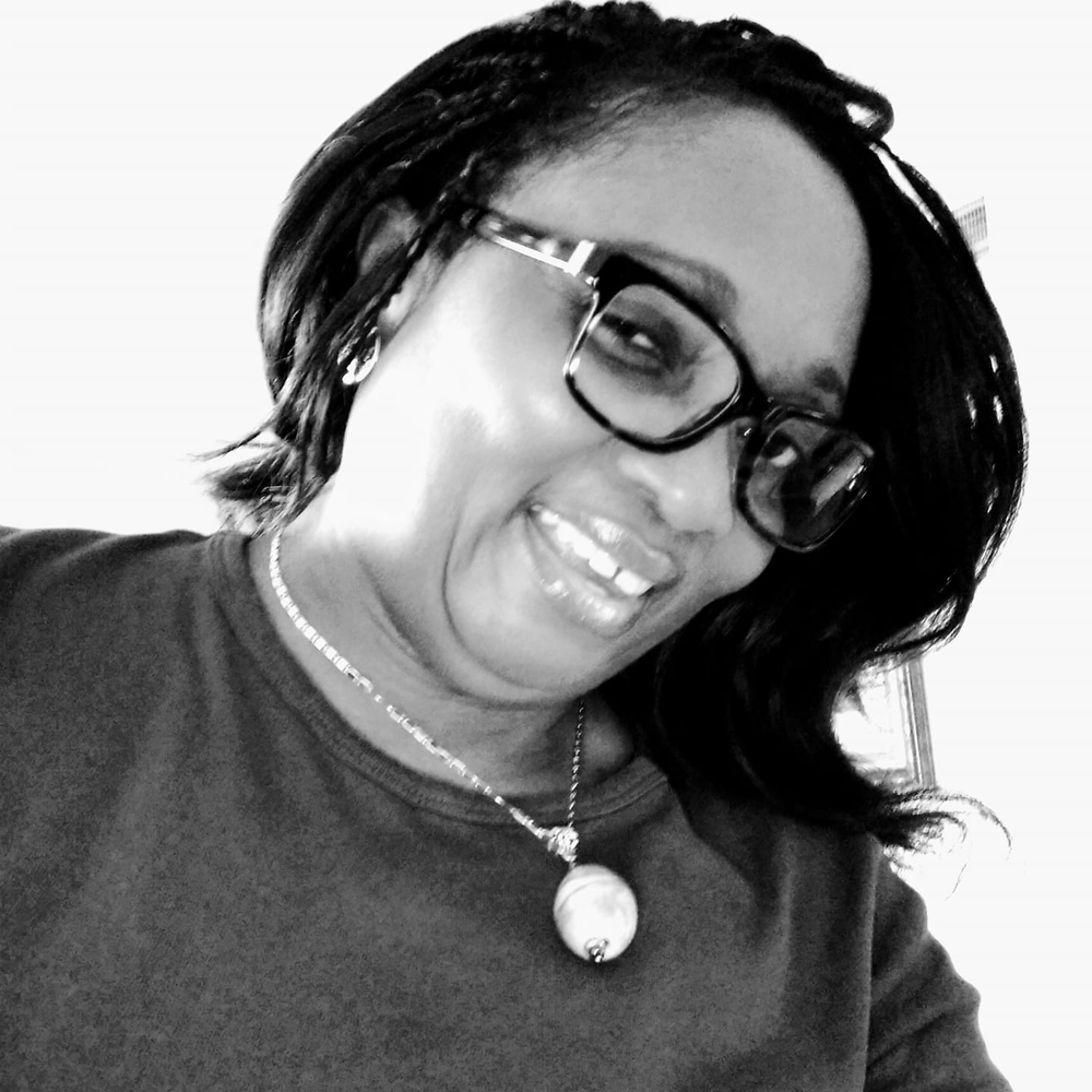 Meet your Posher, Edna